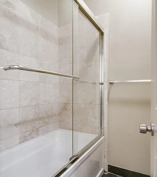 2110 Portland Ave #104 — Photo 14