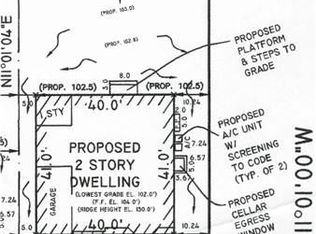 218 W Nicholai St, Hicksville, NY 11801