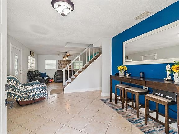 3rd image of 18632 ROSEMARY ROAD