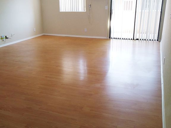 3rd image of 144 N Michigan Ave APT 14