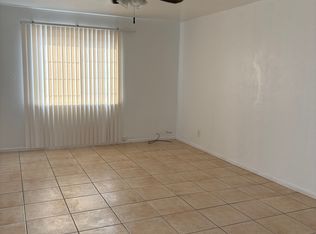 1912 Ridge Rd, Bakersfield, CA 93305