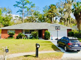 570 Honeysuckle Ct, Apopka, FL 32712