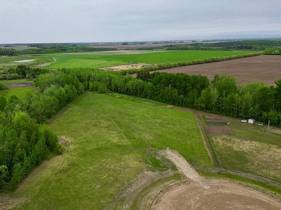 2nd image of 119 Trickle Creek Rd