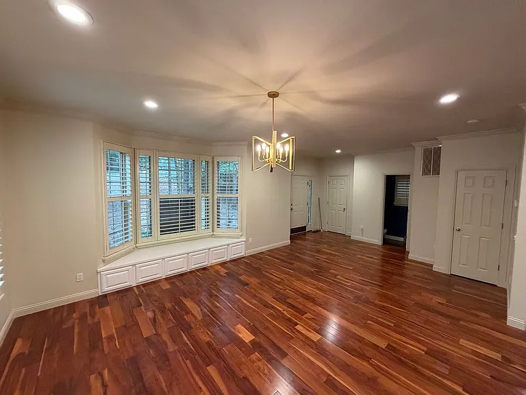 3121 N Tartan Way — Photo 3