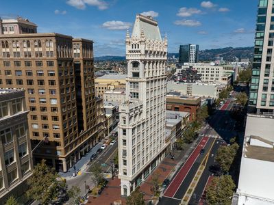 1615 Broadway #9, Oakland, CA, 94612