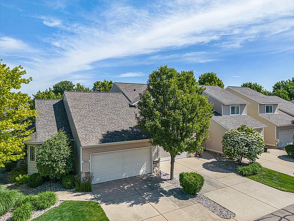 3rd image of 2955 Edgestone Dr
