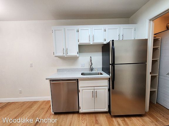 4th image of 853 Woodside Way APT 130
