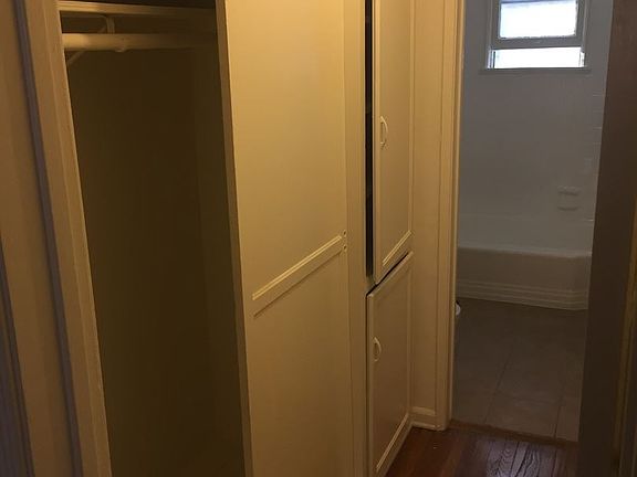 3rd image of 359 3/8 S Detroit St