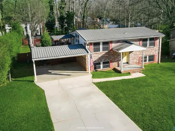 1722 Sherwood Dr SE, Decatur, AL 35601