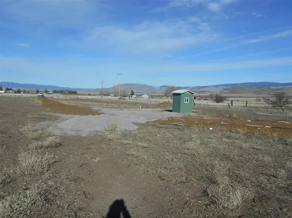 10314 Swigart Rd, Montague, CA 96064