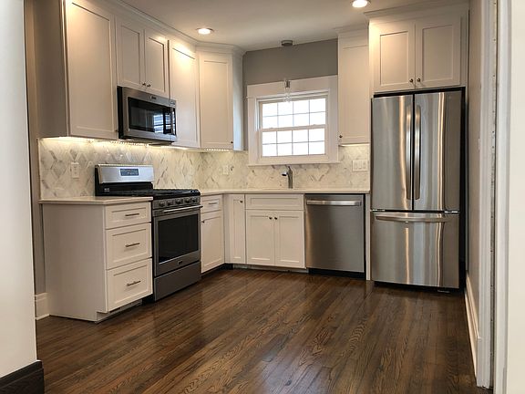 2nd image of 459 Colvin Ave #1