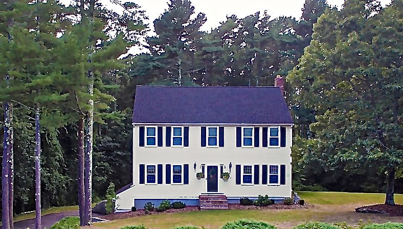 OPEN HOUSE SUNDAY 12:00-2:00