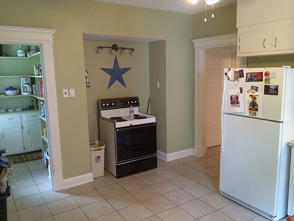 5th image of 173-175 Whitman Ave Floor 1