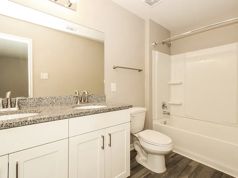 15653 Del Norte Dr — Photo 11