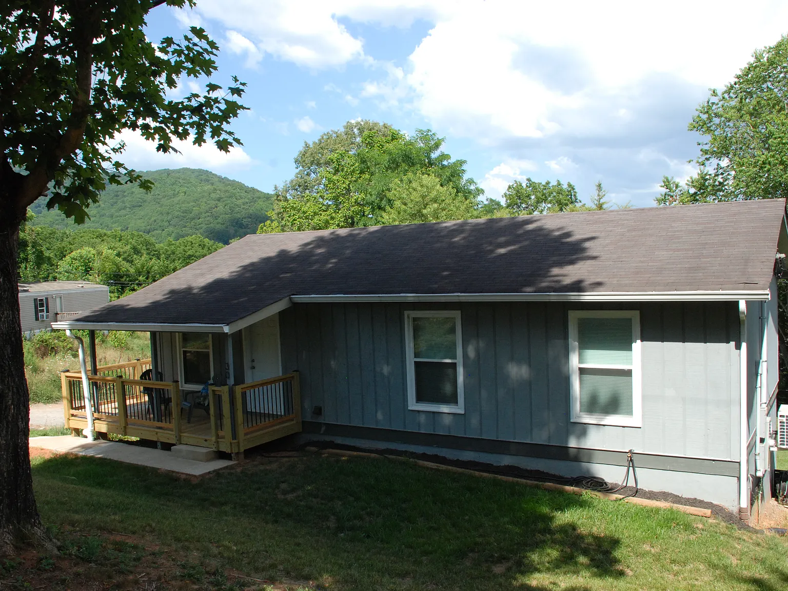 30 Monroe Ln — Photo 3