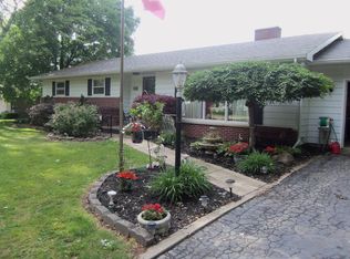 206 Betz Rd, Auburn, IN 46706