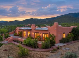 825 Espinoza Road, Taos, NM 87571