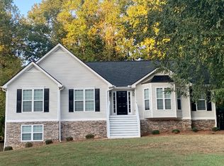 459 Oakview Dr, Dallas, GA 30157