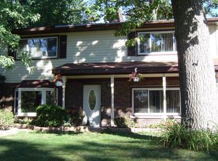 2206 E 12th St, Des Moines, IA 50316