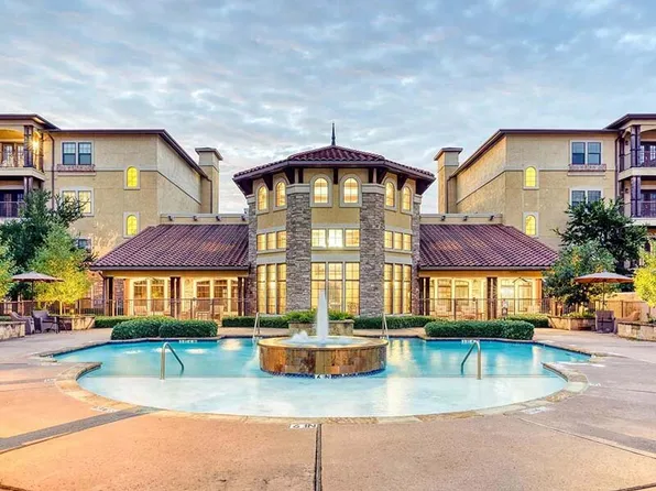 Aventine at Kessler Park