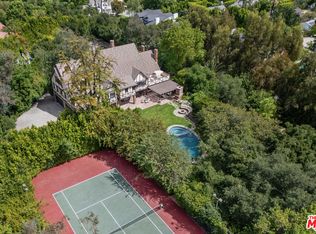 4432 Libbit Ave, Encino, CA 91436