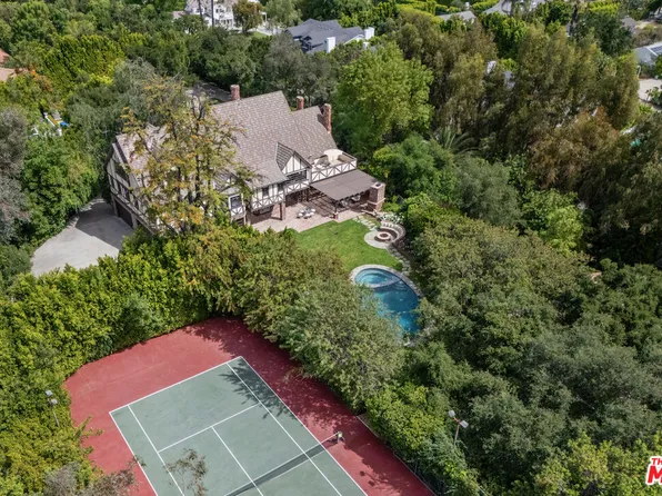 4432 Libbit Ave, Encino, CA 91436
