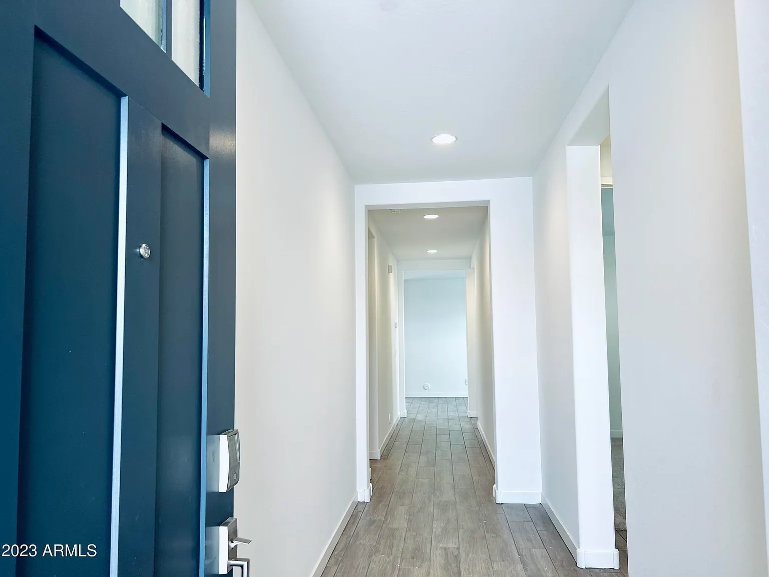 4 bed, 3.0 bath, 1948 sqft, $2,450 — Photo 4