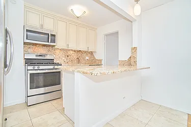 Rented by Living New York