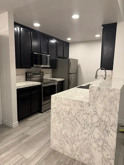7180 Shoreline Dr — Photo 3