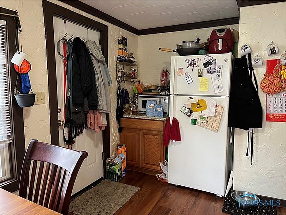 5th image of 433 N Enterprise St