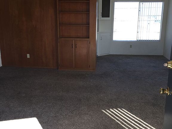5th image of 4055 Iowa St APT 8