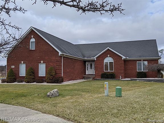 5th image of 8412 Eagle Pointe Dr