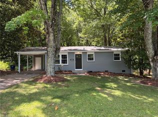 1352 Calvert Dr, Winston Salem, NC 27107