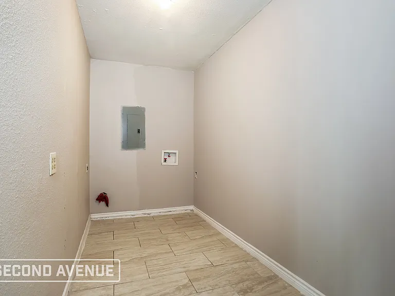 124 Cambridge Dr — Photo 11
