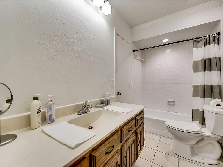 3808 Big Horn Trl — Photo 28