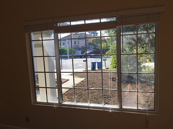 Front Courtyard View