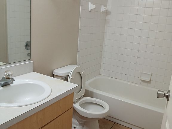 5th image of 2436 23rd St