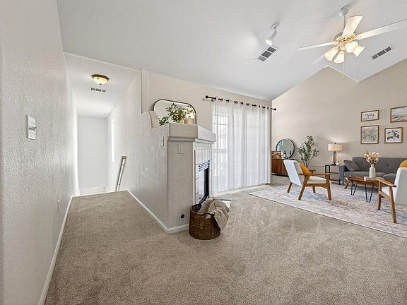 4th image of 10381 Cook Way #202