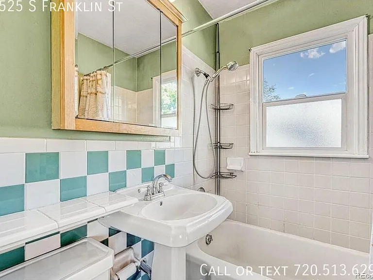 2525 S Franklin St — Photo 3