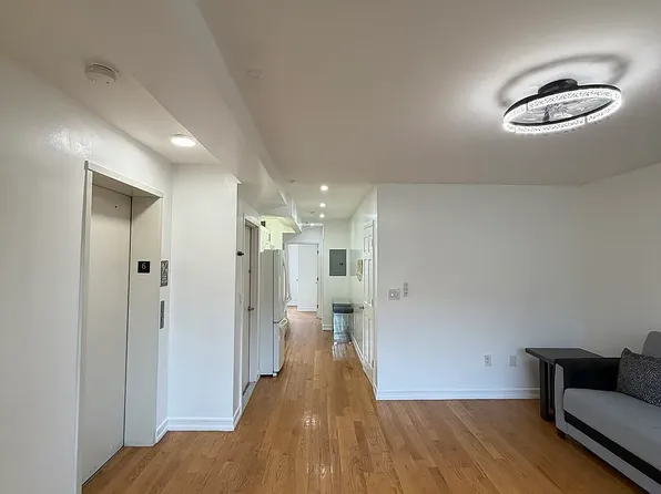 2027 1st Ave #6, New York, NY 10029