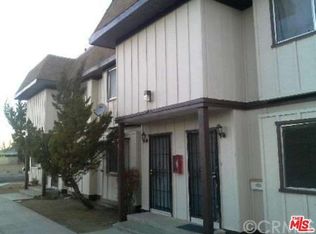 38526 4th St E, Palmdale, CA 93550