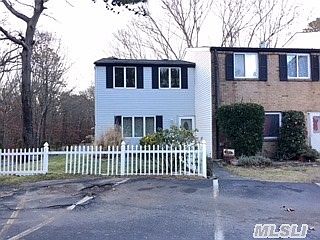 1st image of 77 Hill Ct