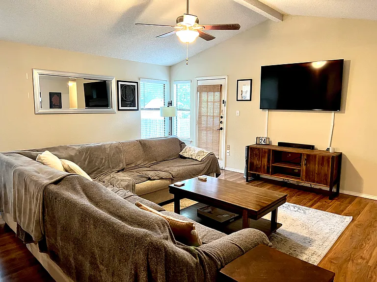 12912 Covington Trl — Photo 21