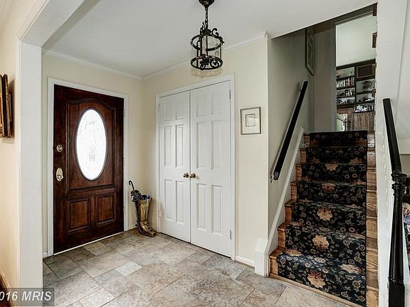 Entry Foyer