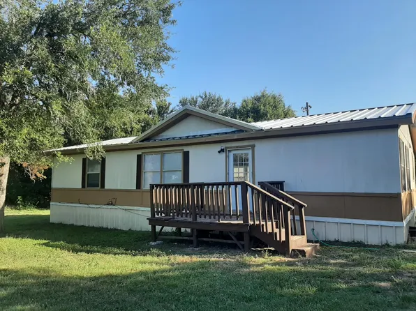 1362 Carter Rd, Dale, TX 78616