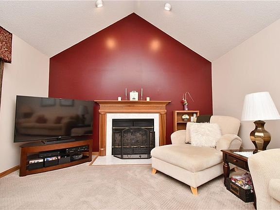 2nd image of 4428 Kathaleen St