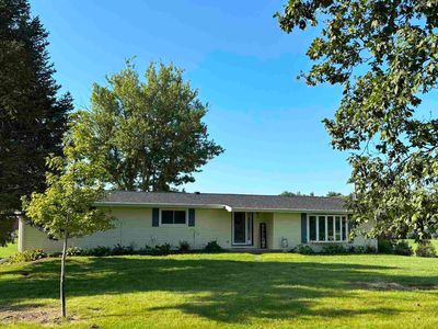 8989 241st St, Walcott, IA, 52773