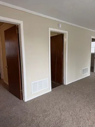 28 Scottie Ct #B — Photo 15
