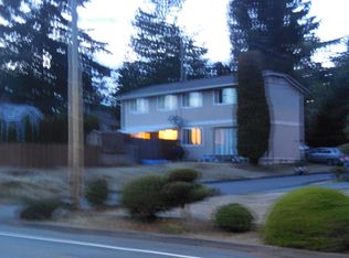 1040 SW 124th St UNIT 2, Seattle, WA 98146