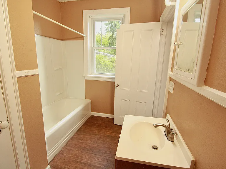 5 Ross Ct #1B — Photo 10